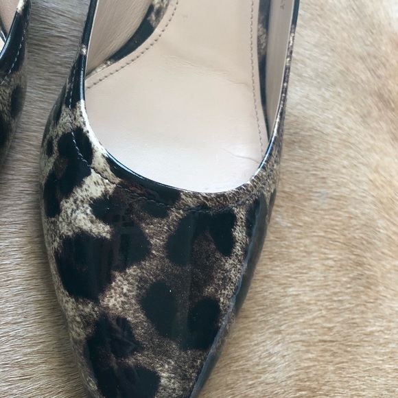 PRADA - Picture 2 of 6